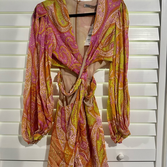 COPY - ZARA WOMAN NWT $119 SS22 MULTICOLORED CUT OUT PRINTED DRESS MEDIUM - Picture 12 of 16